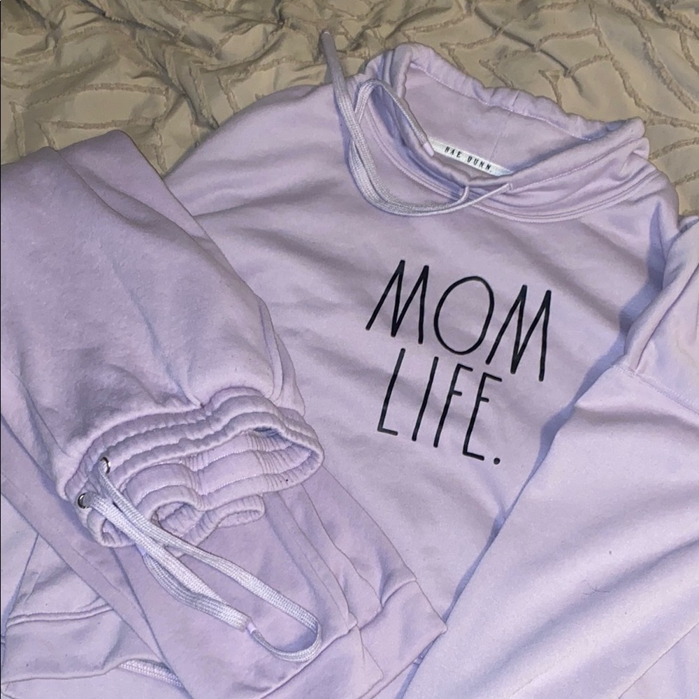 RAE DUNN 'Mom Life' sweatsuit